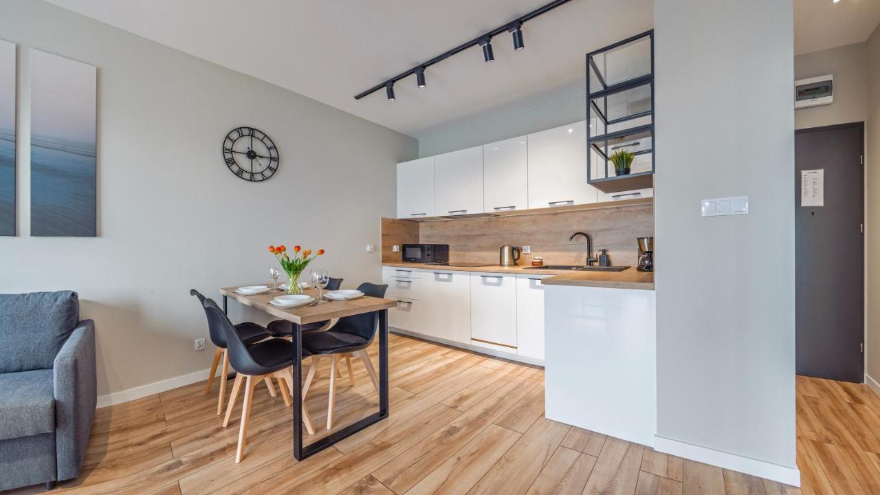 Apartamenty Sun & Snow Sagaris Z Basenem Dziwnow Bagian luar foto