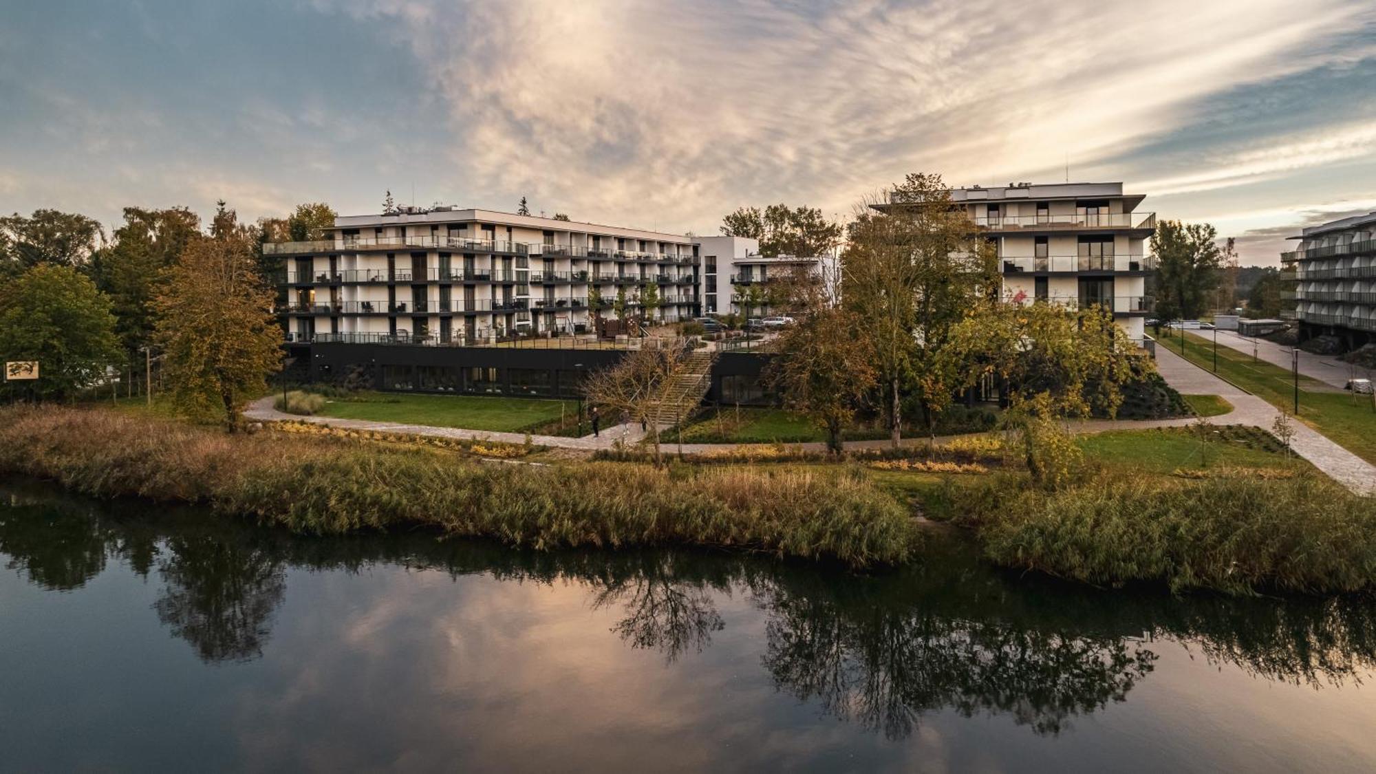 Apartamenty Sun & Snow Sagaris Z Basenem Dziwnow Bagian luar foto