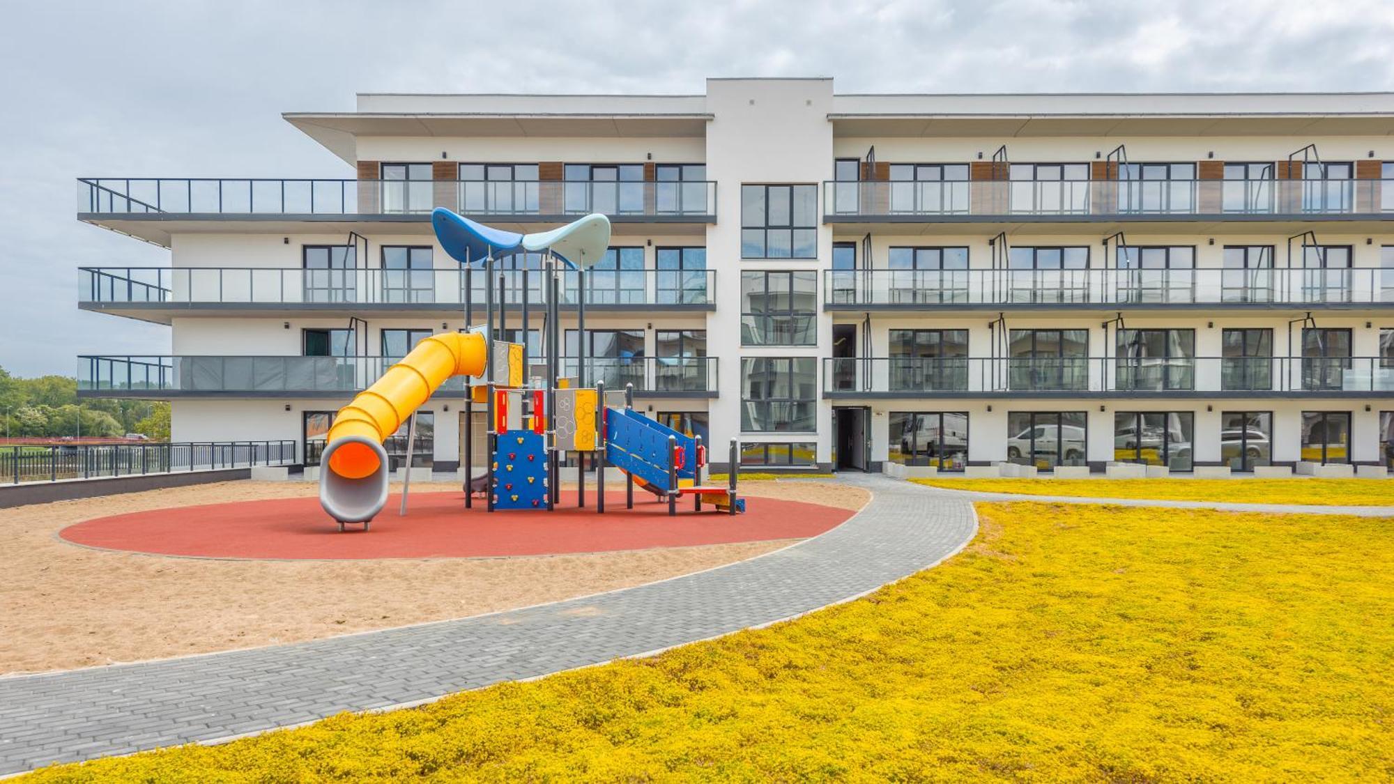 Apartamenty Sun & Snow Sagaris Z Basenem Dziwnow Bagian luar foto
